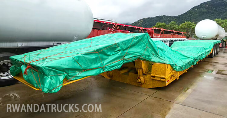 3 Axle 60 Ton Detachable Gooseneck Trailer for Sale in Rwanda