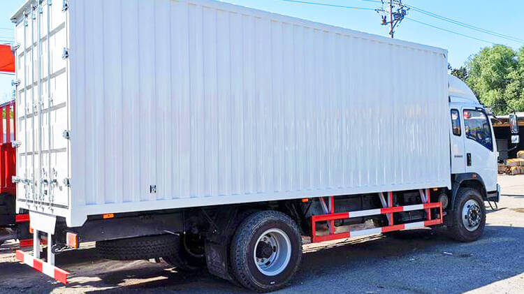 Howo Light Cargo Truck Box for Sale Price in Rwanda