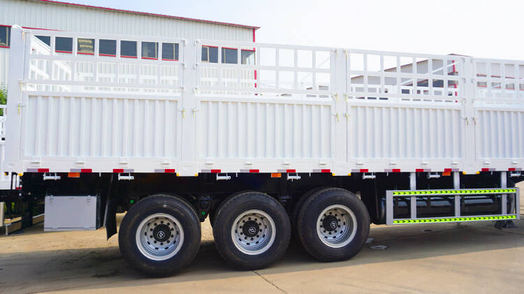 Fence Cargo Trailer | Fence Cargo Semi Trailer for Sale Manufactures in Rwanda