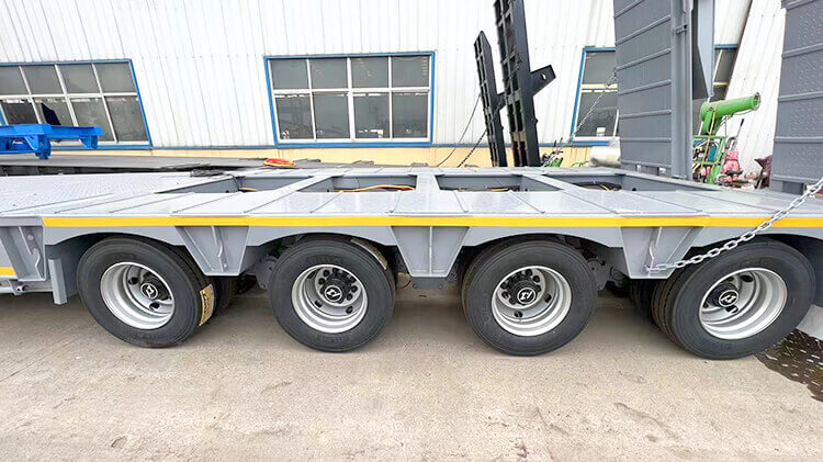 4 Line 8 Axle Low Bed Trailer for Sale Price in Rwanda