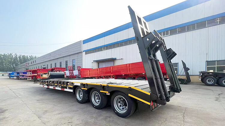 3 Axle Semi Low Bed Trailer for Sale in Rwanda