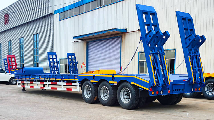 40 Feet 3 Axle Low Bed Trailer Truck for Sale in Rwanda