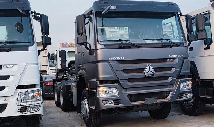 Sinotruk Howo 6x4 Tractor Truck in Rwanda