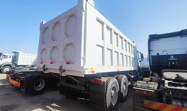 New Model Sinotruk Howo Dump Truck for Sale in Rwanda