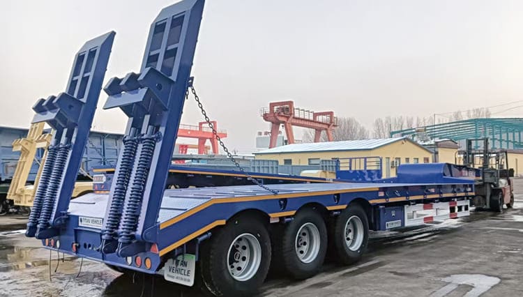 3 Axle Drop Deck Low Bed Trailer for Sale in Rwanda